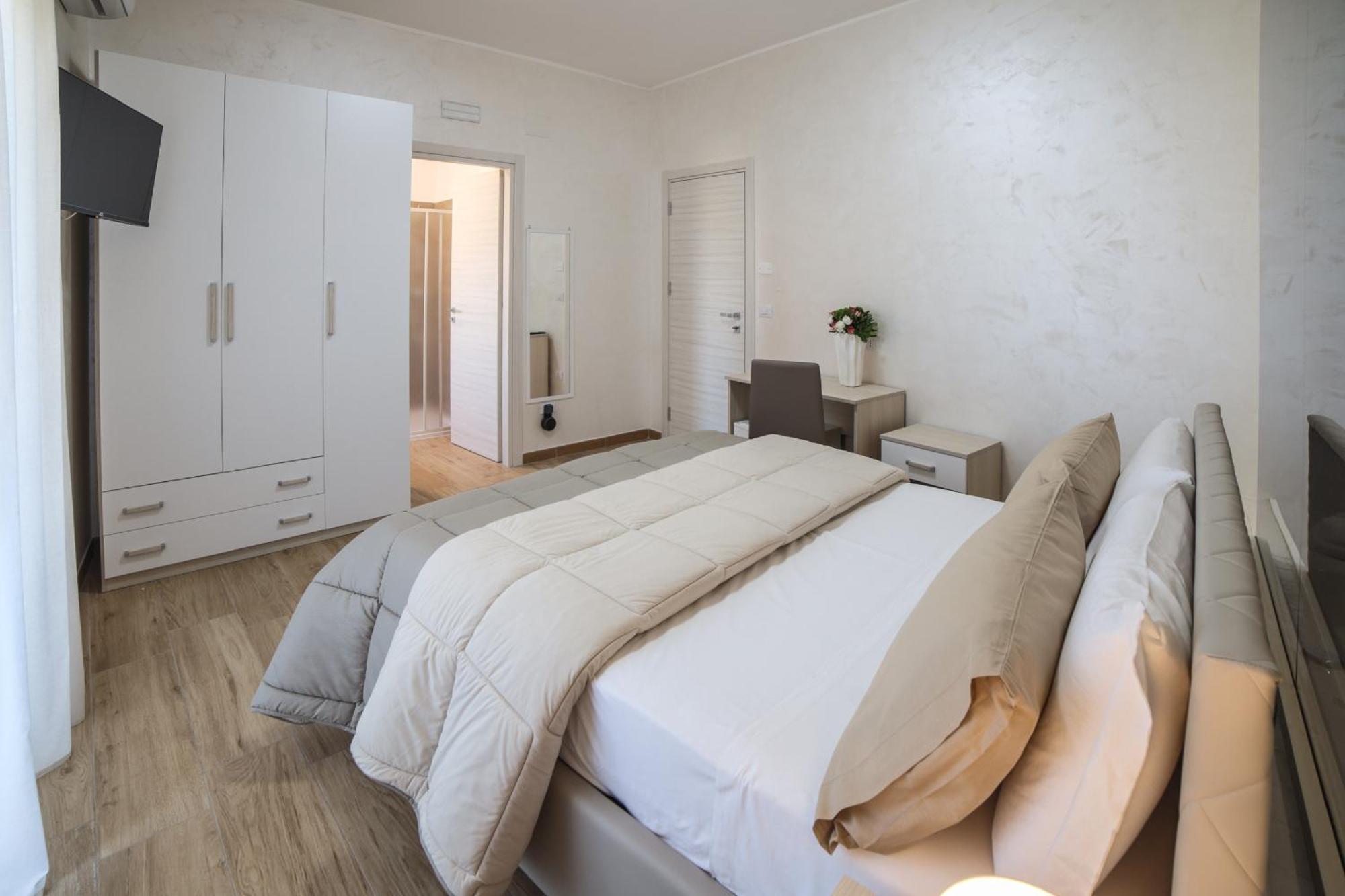 Green - Bed And Breakfast A 卡斯特罗维拉里 外观 照片